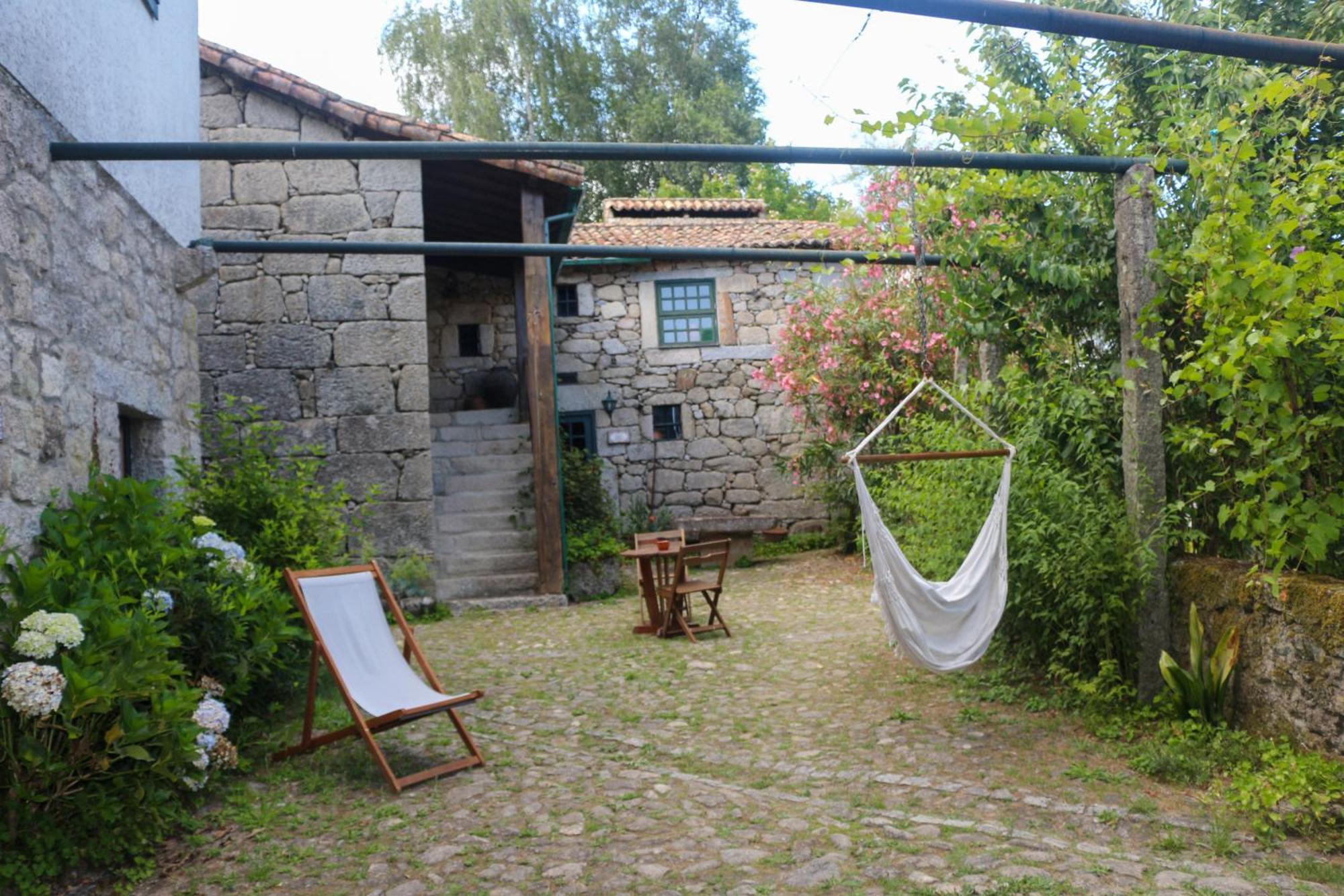 Casa Campo Das Bizarras Castro Daire Bagian luar foto